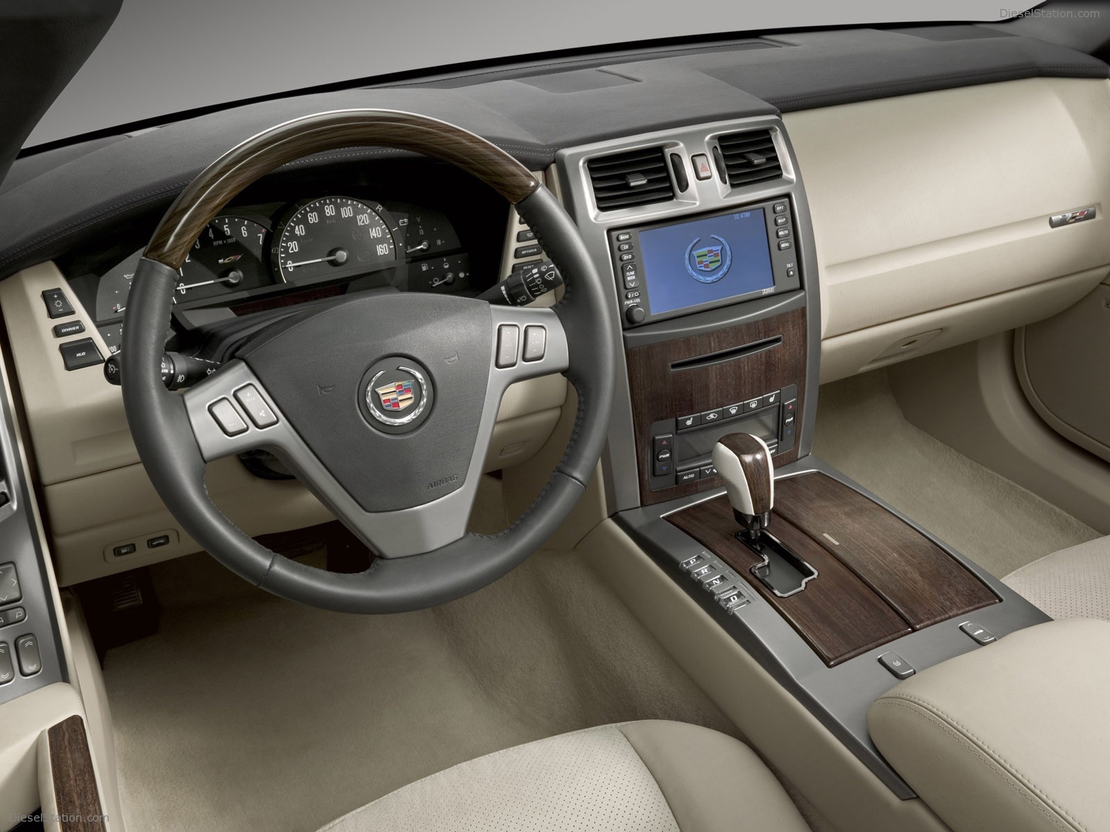 Cadillac XLR V